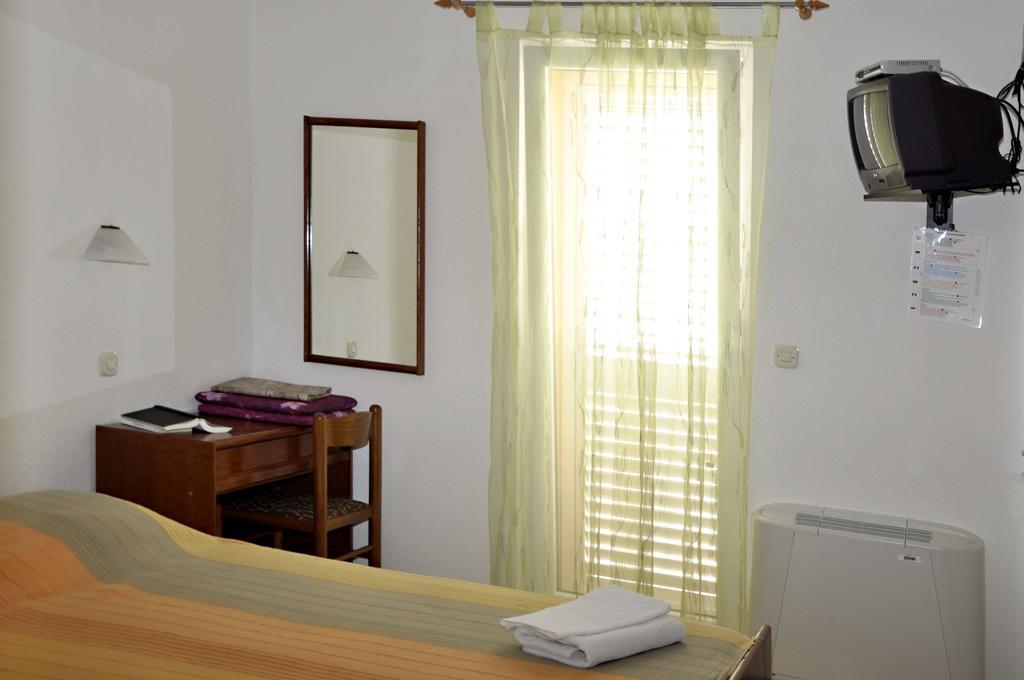 Hotel San Rocco Lumbarda Zewnętrze zdjęcie