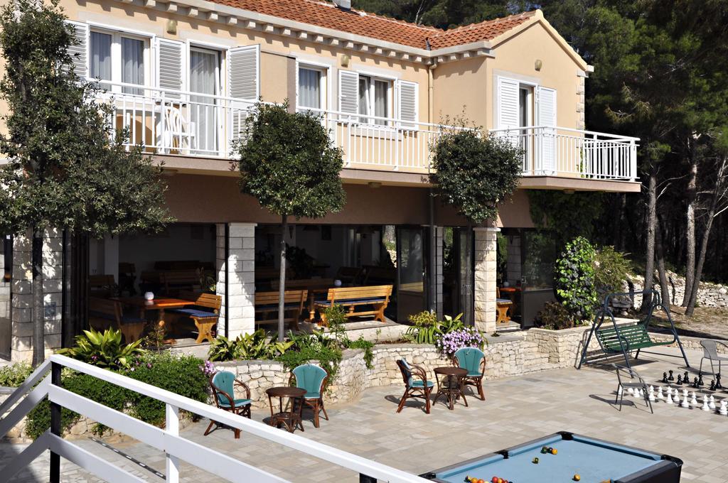 Hotel San Rocco Lumbarda Zewnętrze zdjęcie