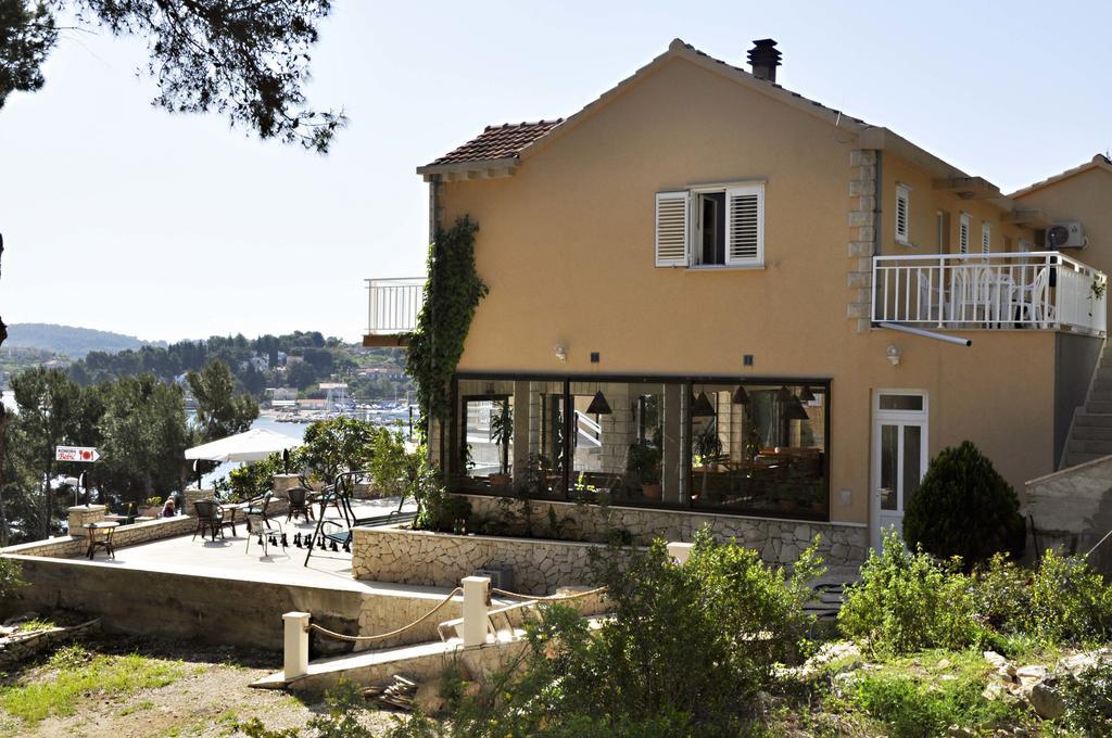Hotel San Rocco Lumbarda Zewnętrze zdjęcie
